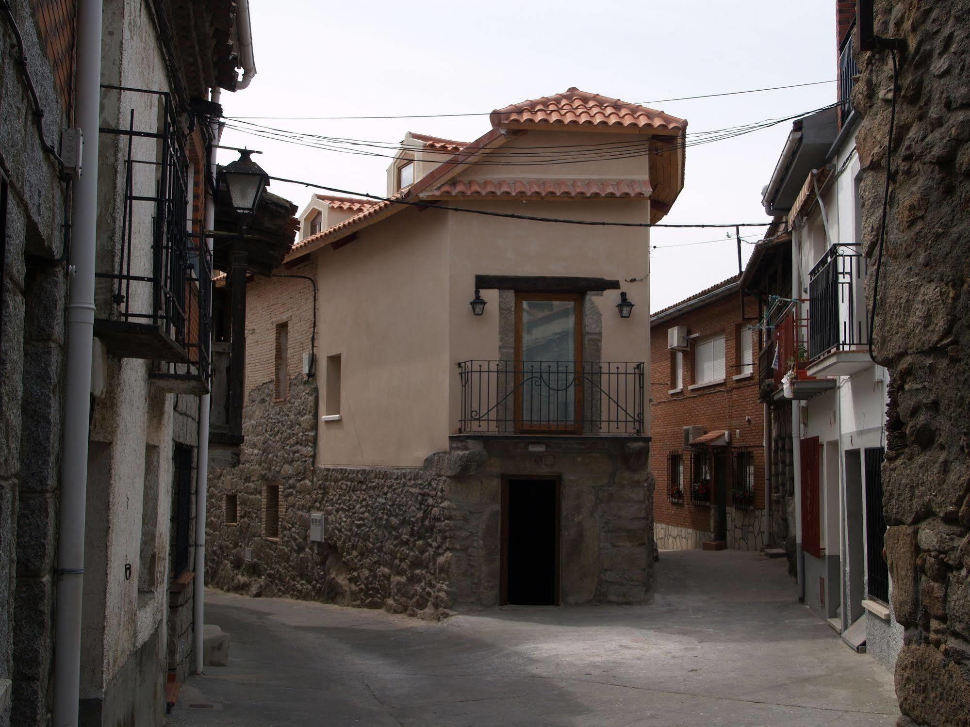 La Posada Del Tietar Санта-Мария-дель-Тьетар Экстерьер фото